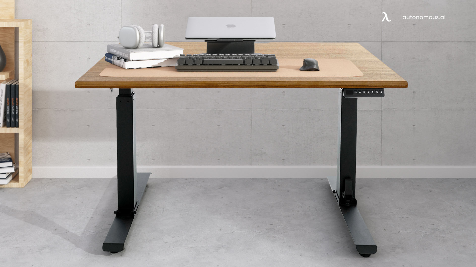 Compact slim office desk by Happen