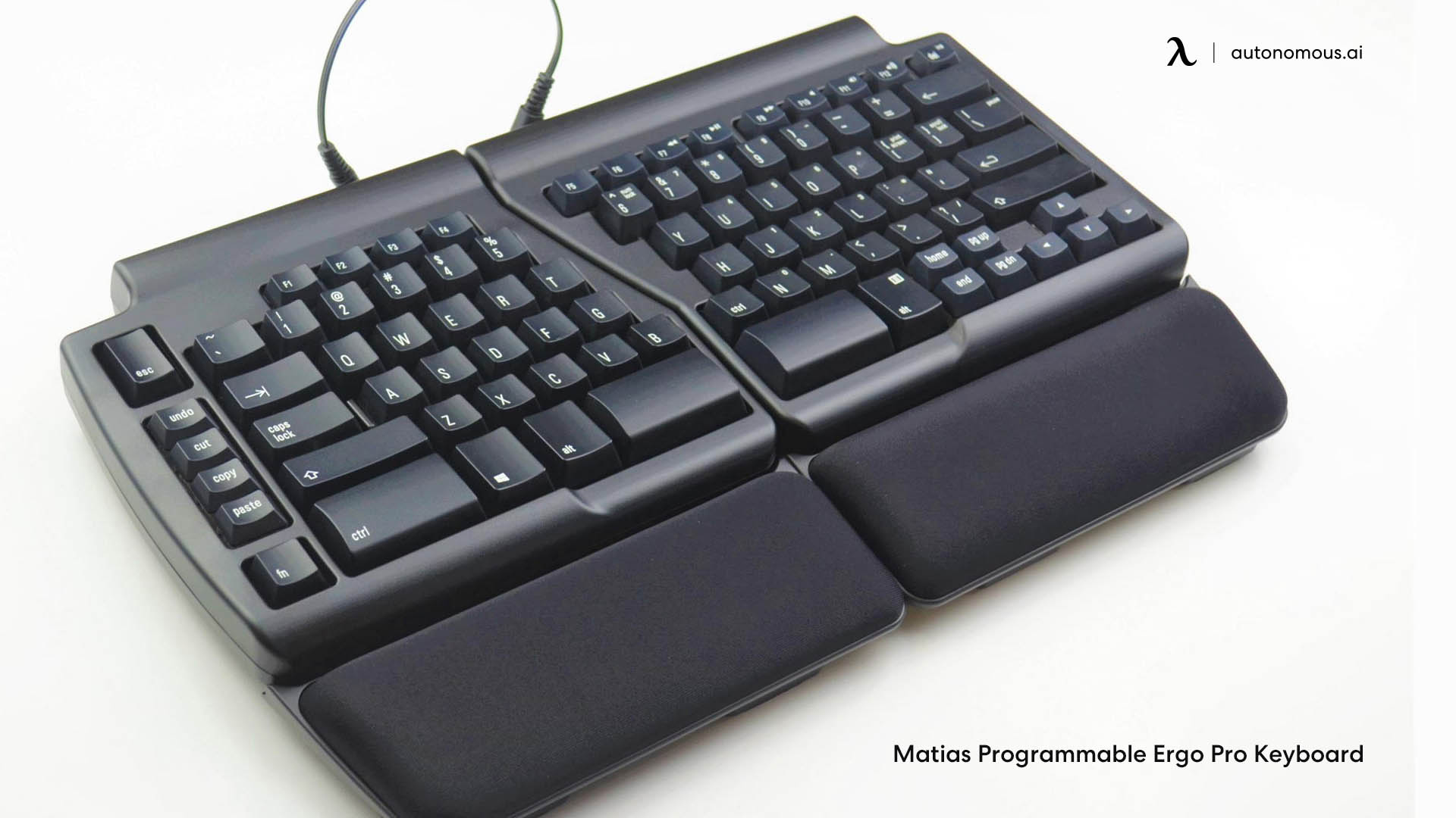 17 Must-Have PC Computer Accessories for Productive Workstation