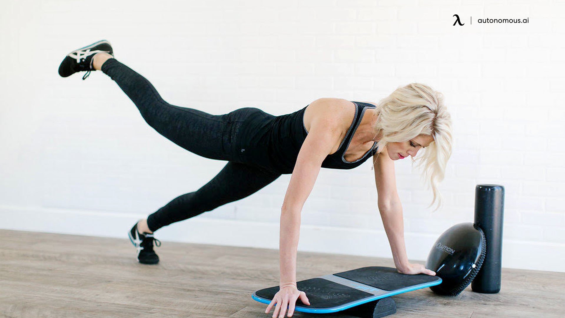 The Best 15 Balance Board Exercises to Try Today