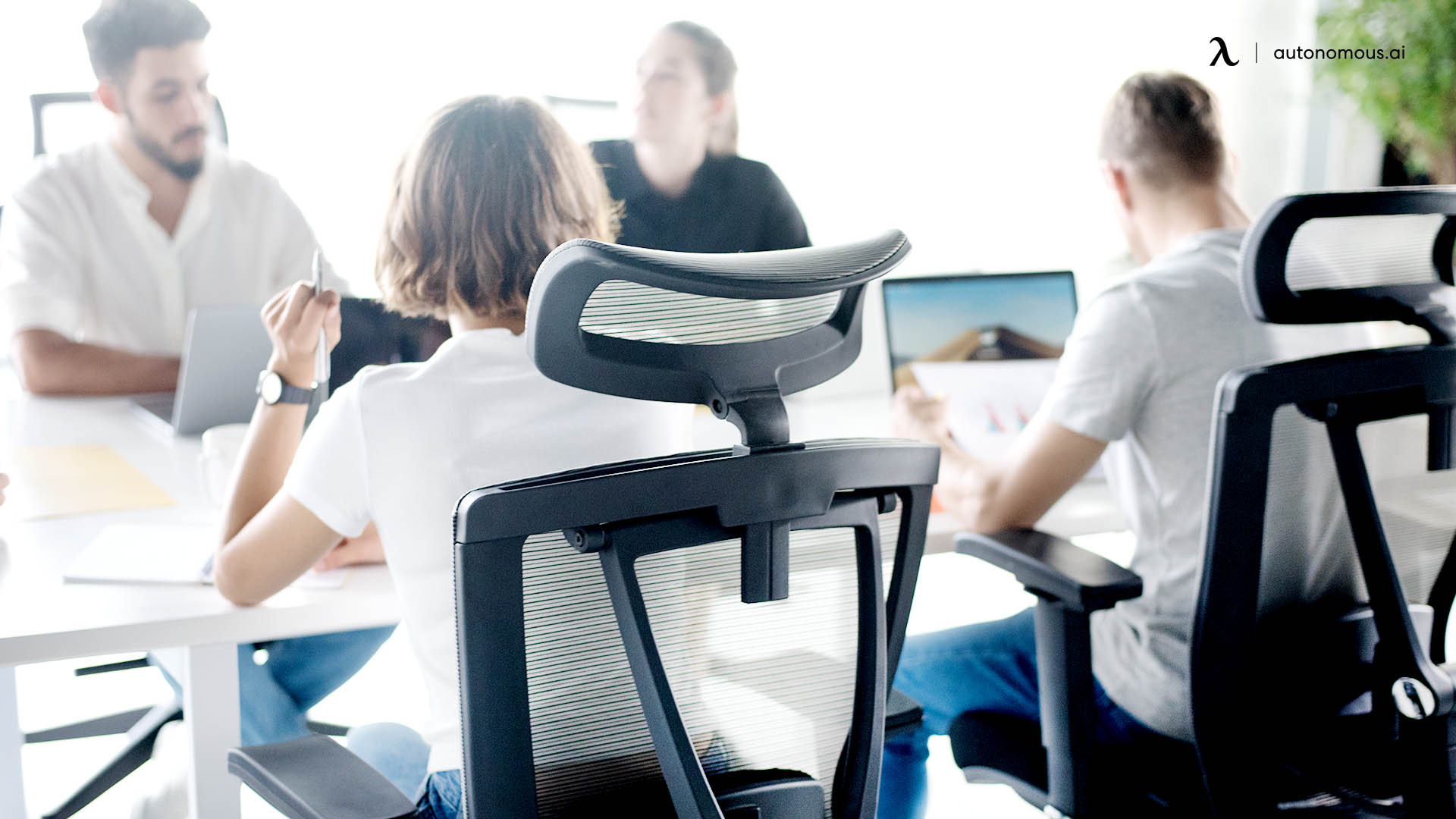 What You Should Consider When Buying an Ergonomic Chair