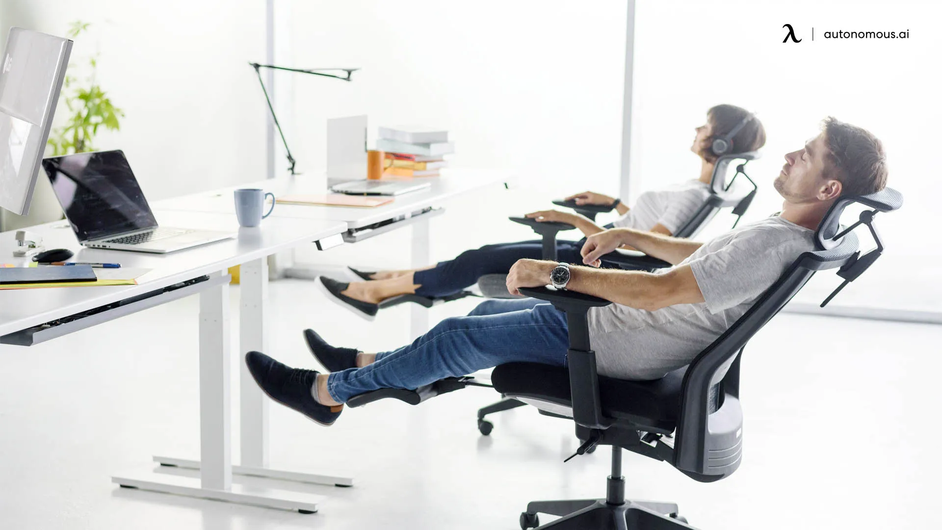 When Do You Need an Office Chair Armrest Extender?