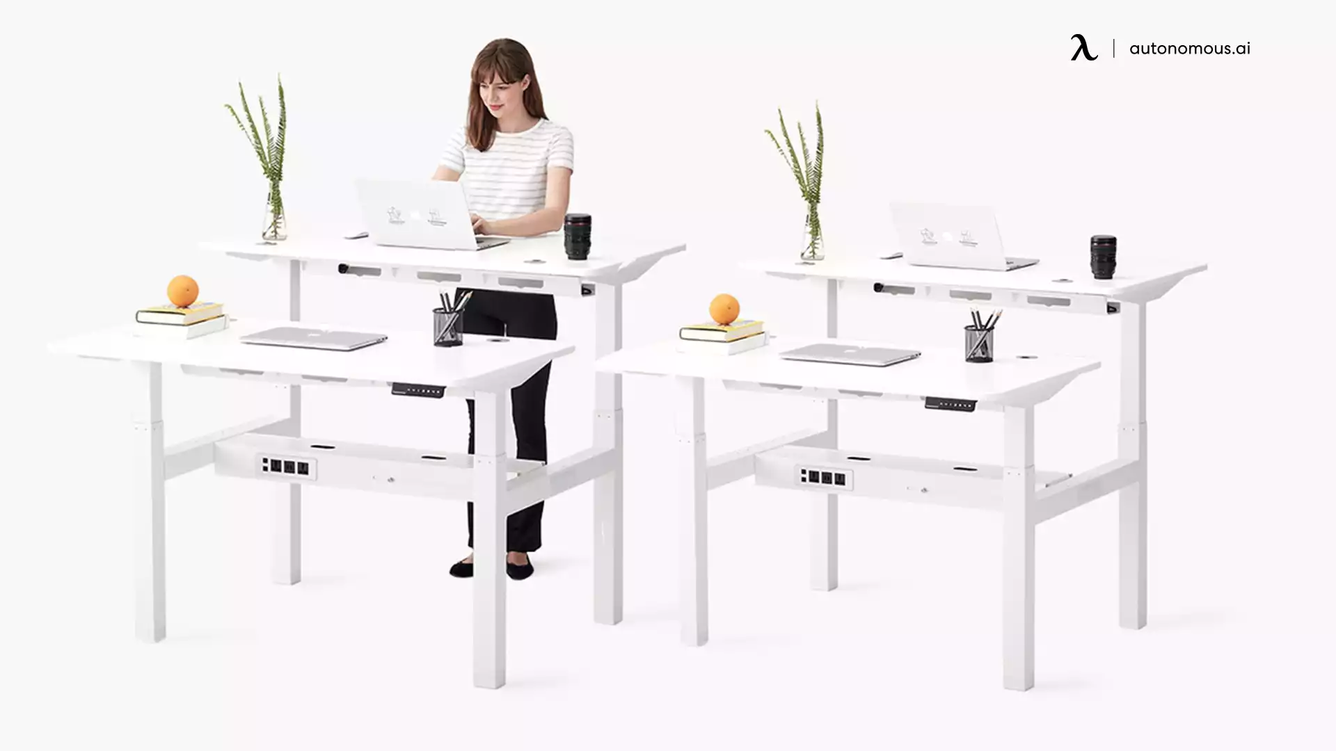 Four-leg sit-stand desk
