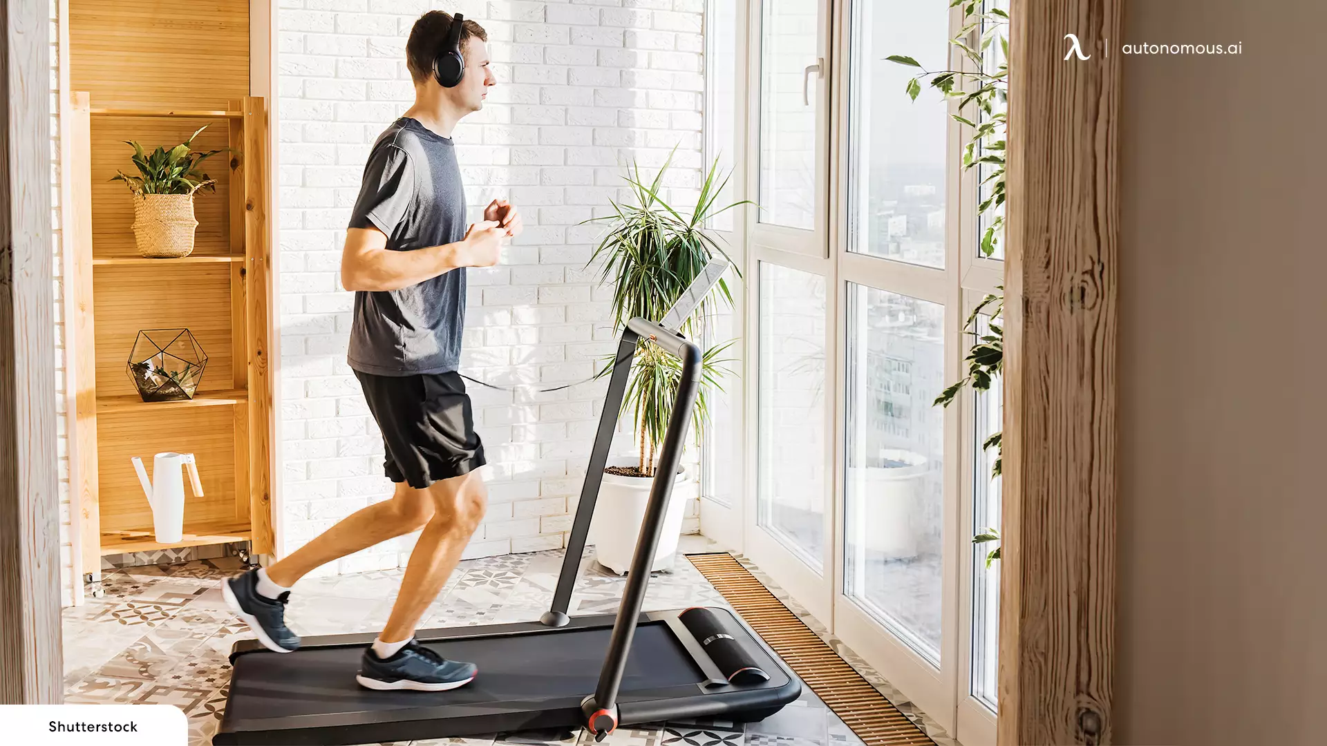 Health Benefits of Foldable Small Treadmills for Small Spaces