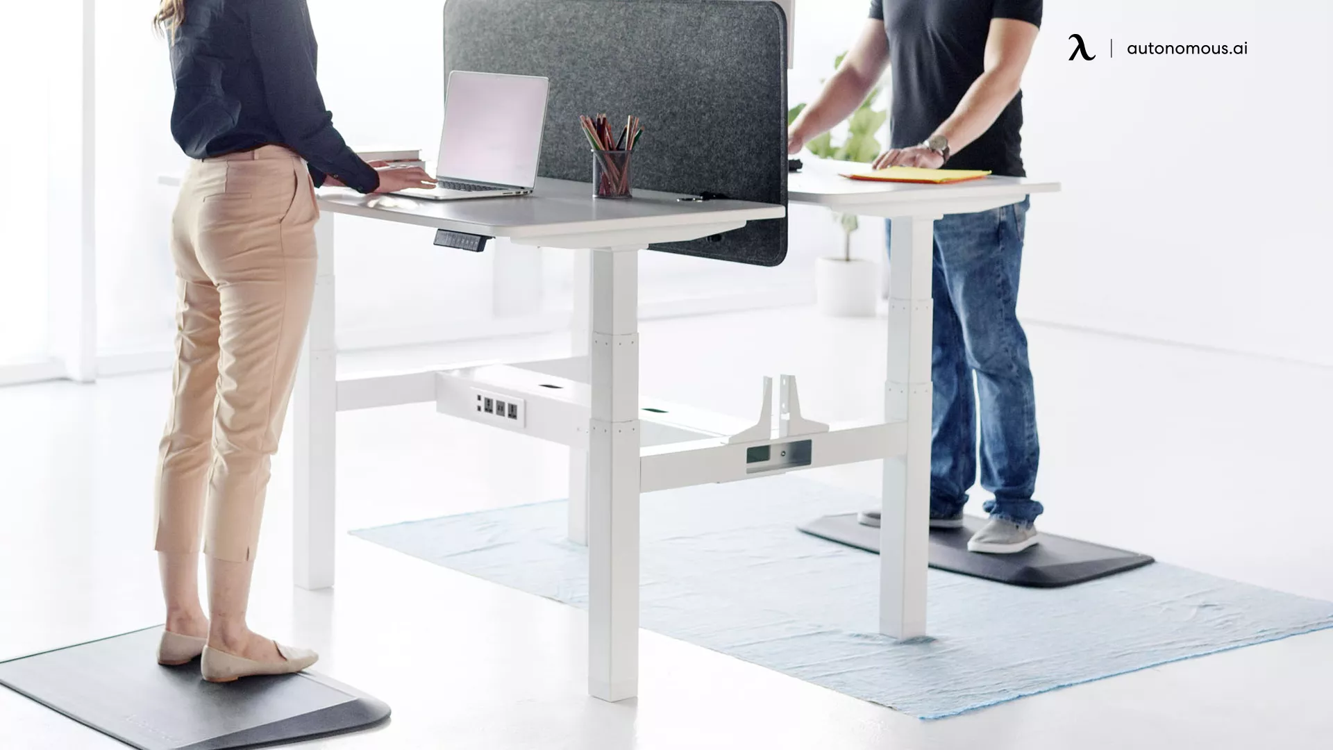 Standing desk mats