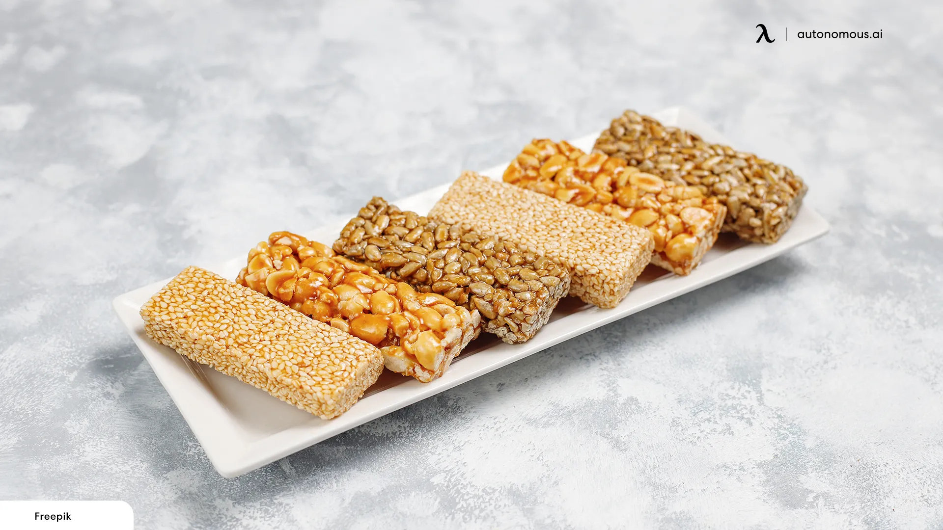 Add Granola Bars to Your Lunch Meals
