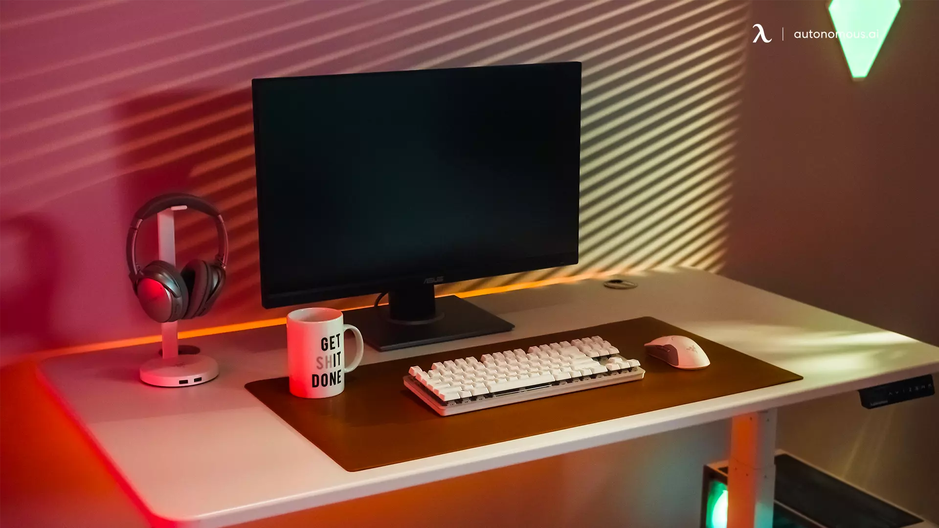 Discovering the Benefits of a Full Desk Mouse Pad