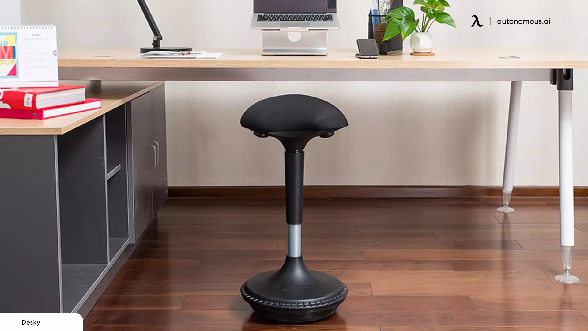 Office Stools | Adjustable Ergonomic Stools - Desky