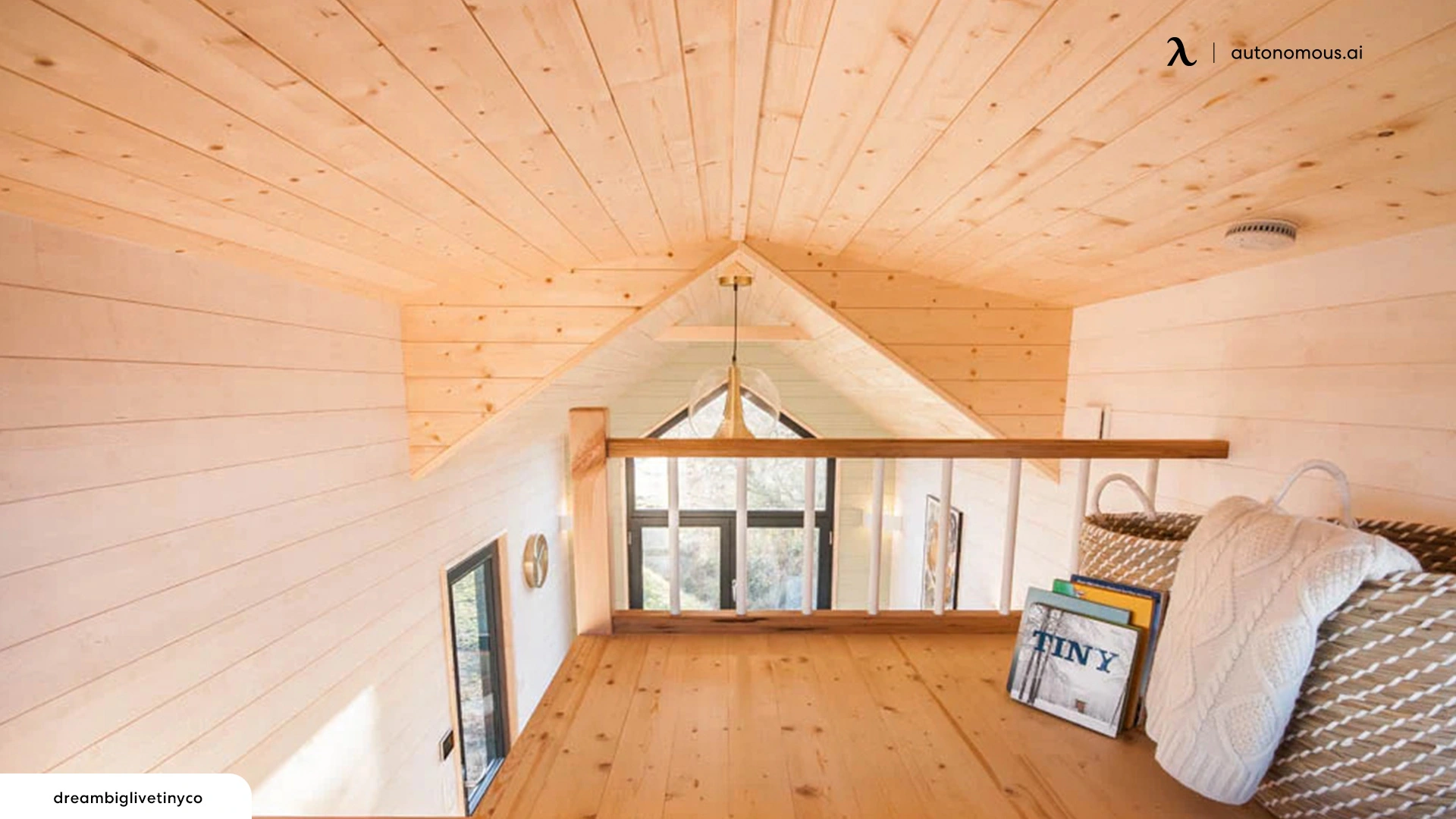 Standard Ceiling Height for Tiny Houses