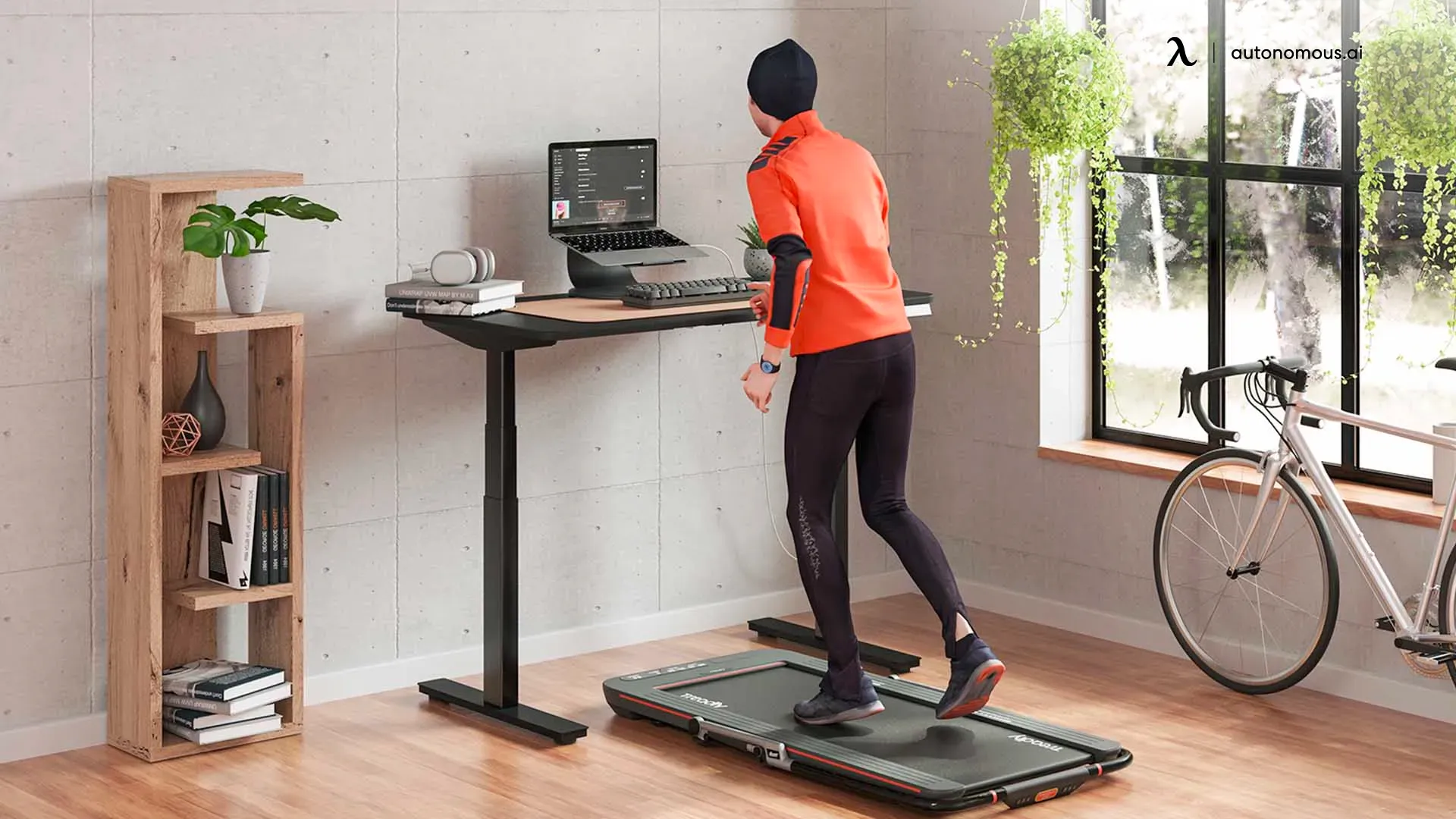 Treadmill Desks: The Benefits and Drawbacks