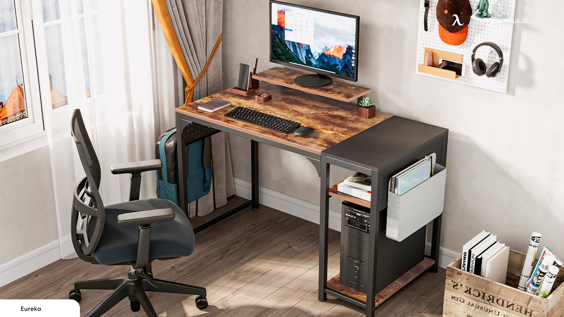 Which Size of Desk Should You Choose for a Small Office?