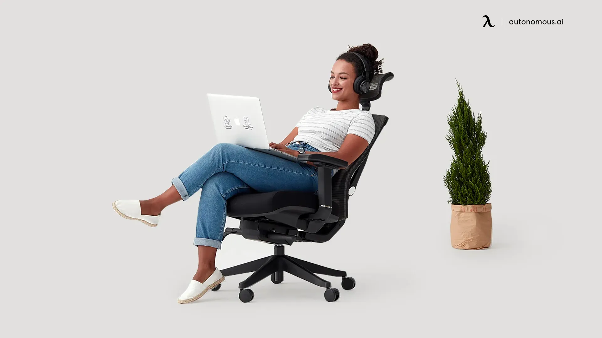 Ergonomic Furniture - corporate office design