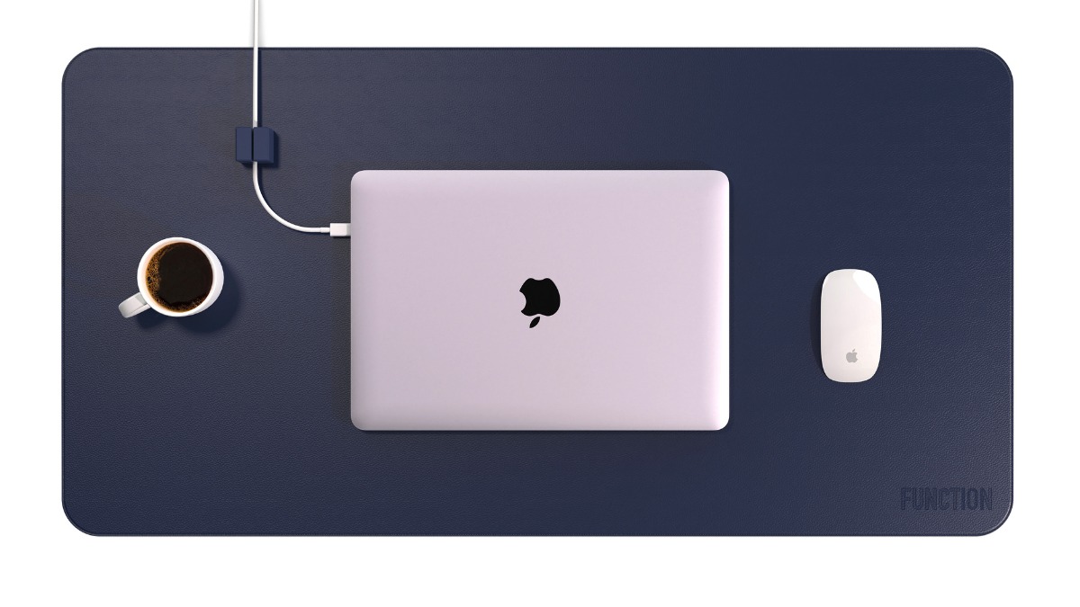 Function 101 Desk Mat Pro: DESK PROTECTION / MAGNETIC CABLE MANAGEMENT