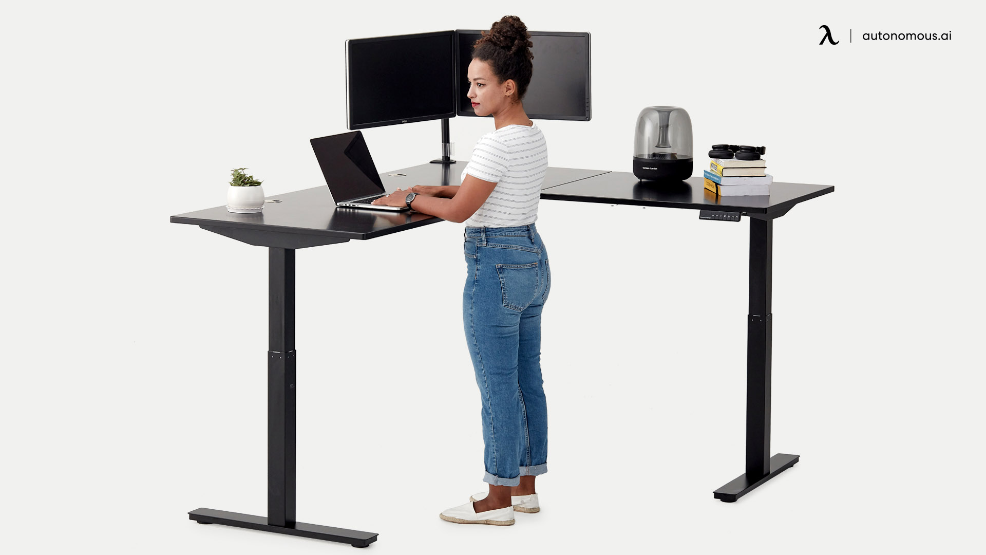 10 Best L-Shaped Standing Desk Options in UK