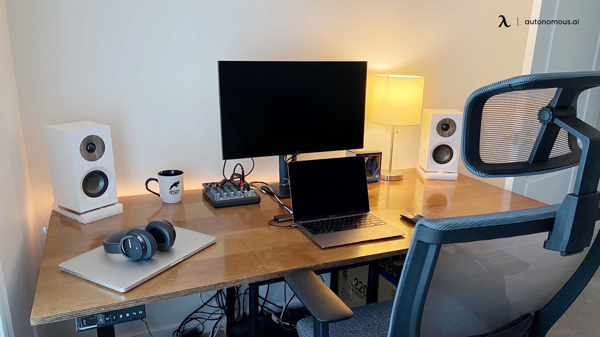 10 Steps to Make Your Own DIY Adjustable Standing Desk