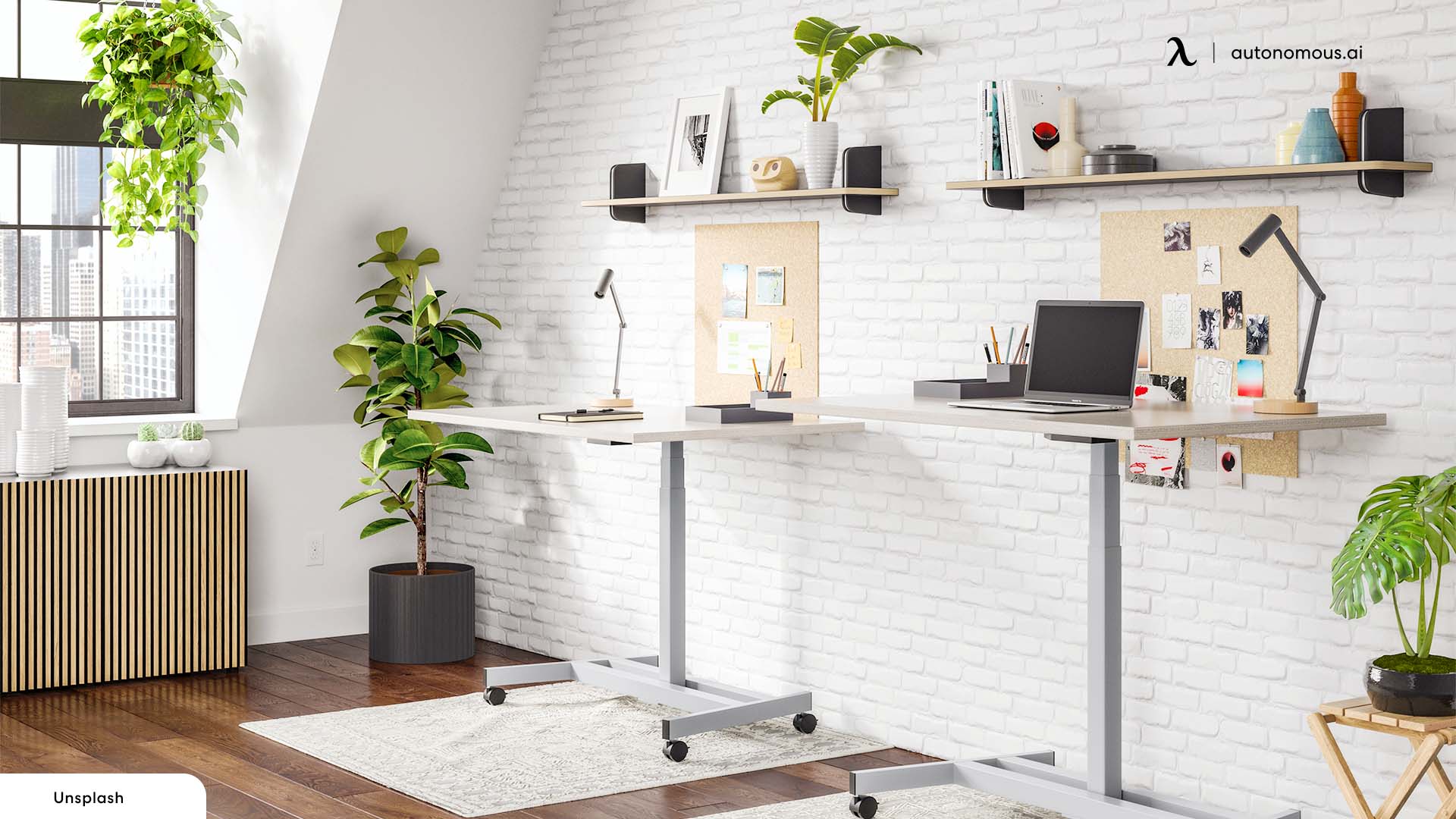 18 Best Standing Desks for Two Monitors (2022 Updated)