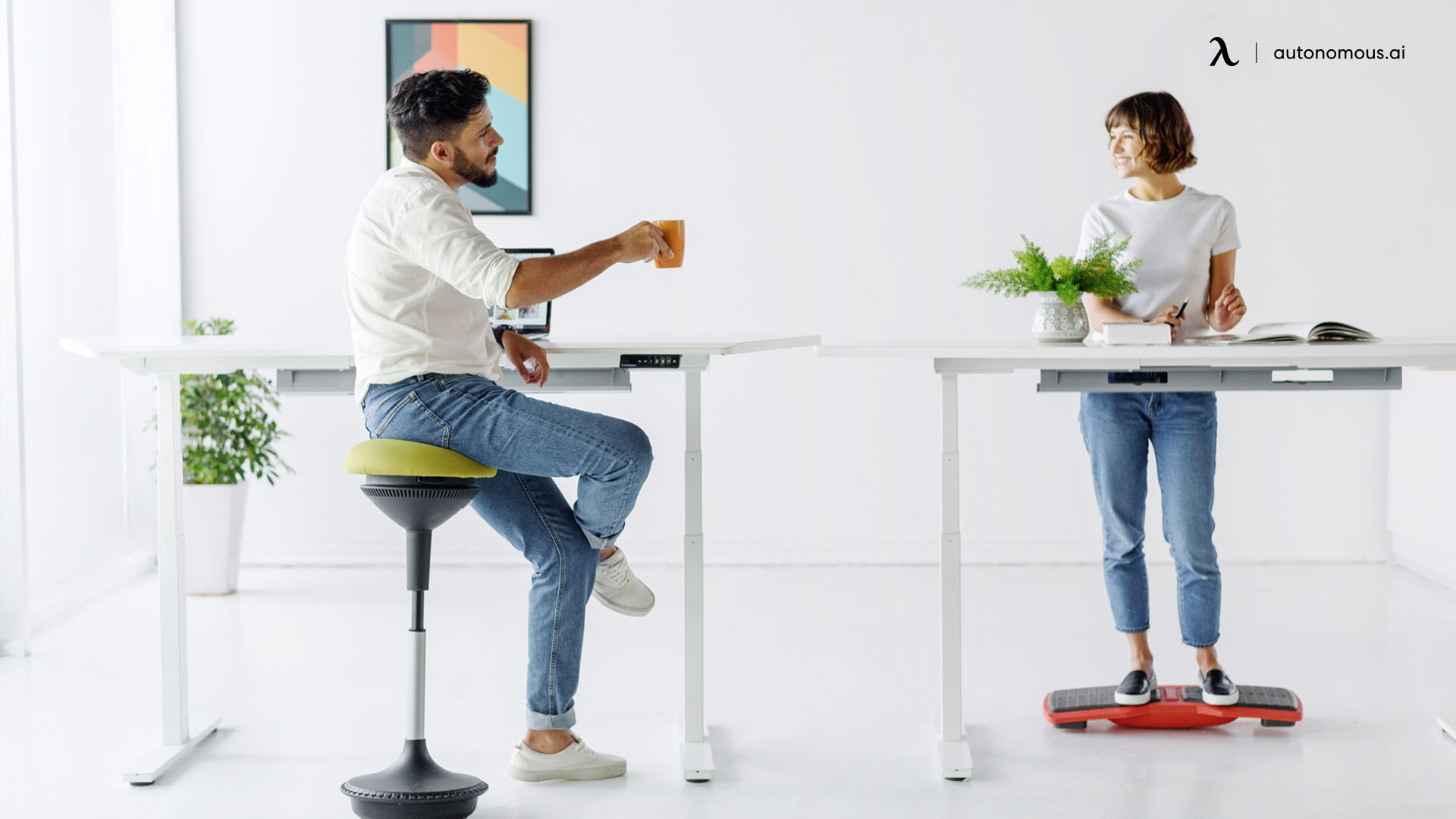 The 20 Most Modern & Contemporary Standing Desk Options for 2022