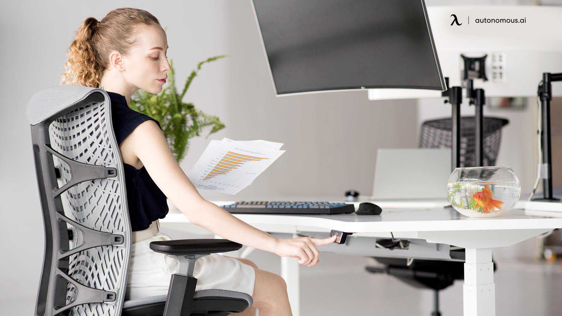 Top 20 Tall Office Chairs for Standing Desks to Purchase in 2022