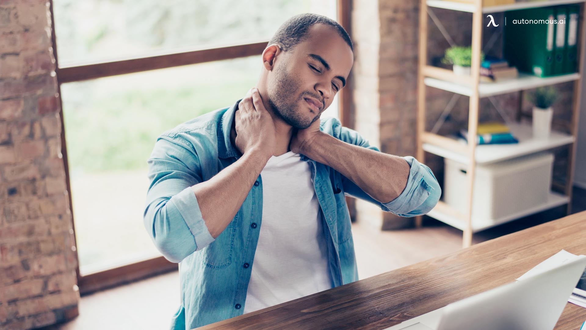 5 Simple Ways to Prevent Neck and Back Pain While Working