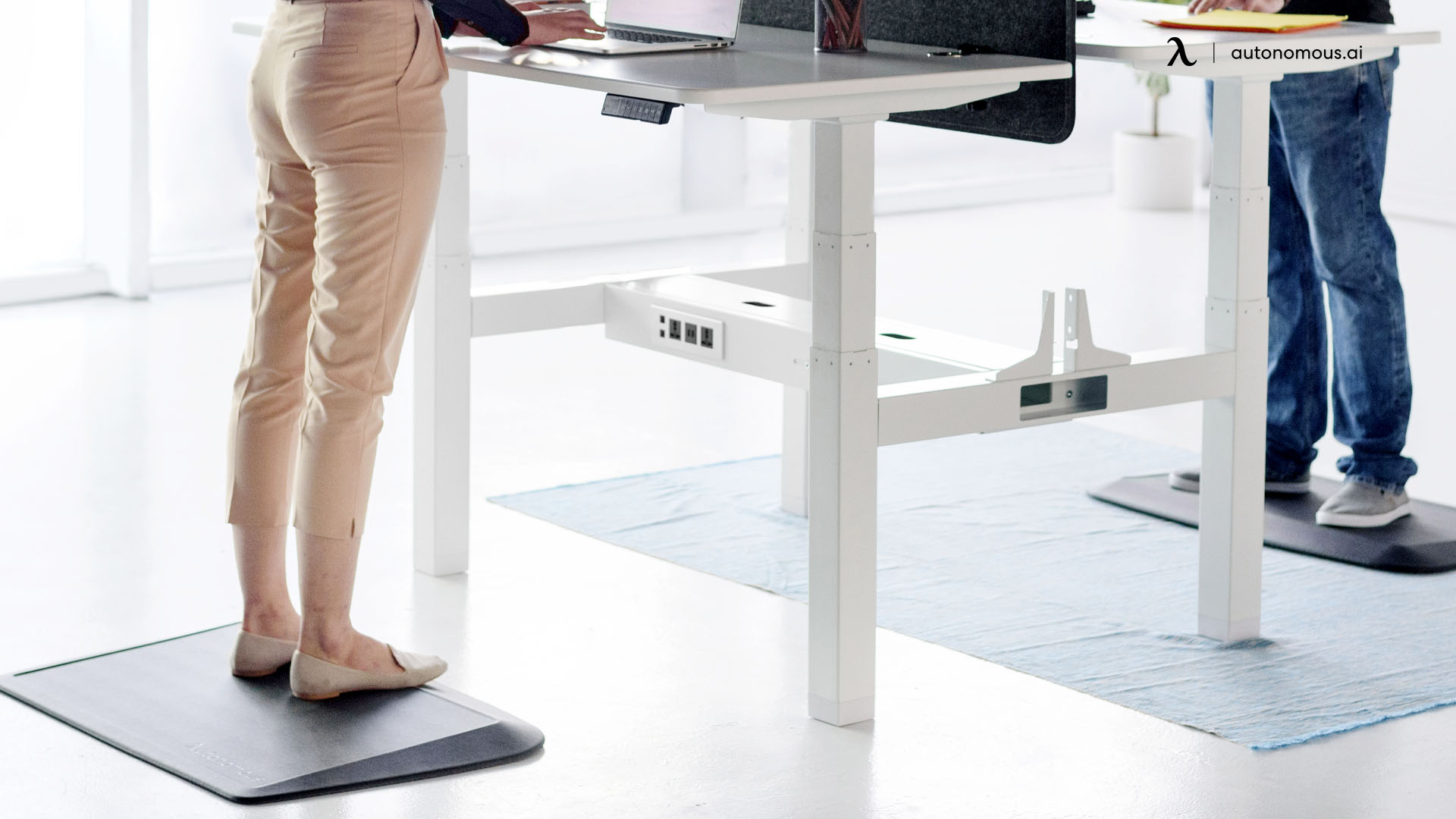 6 Best Active Standing Desk Mat for Ergonomic Workstation