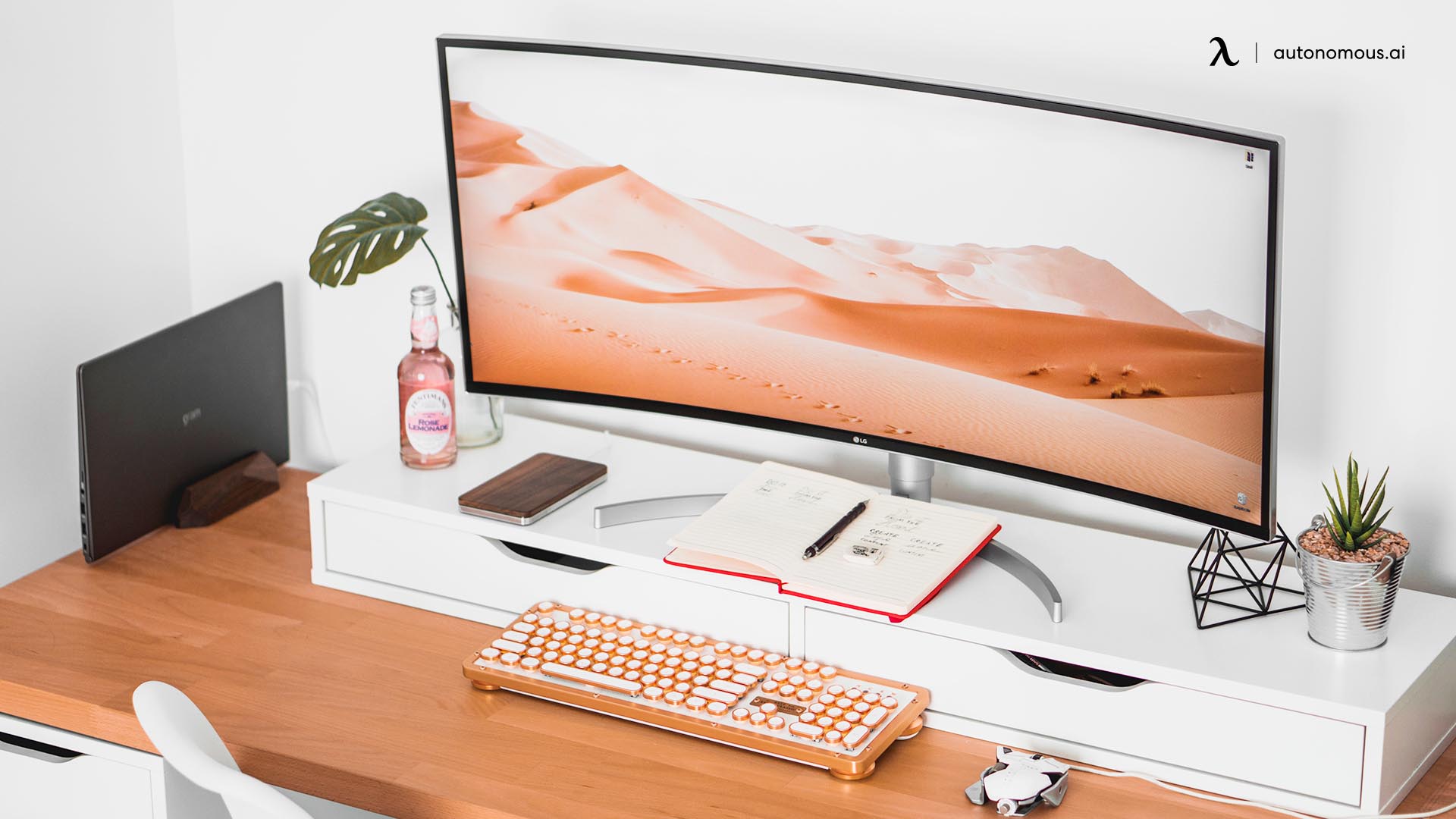 Computer Monitors: Flat Panel, LED, and Curved HD Monitors