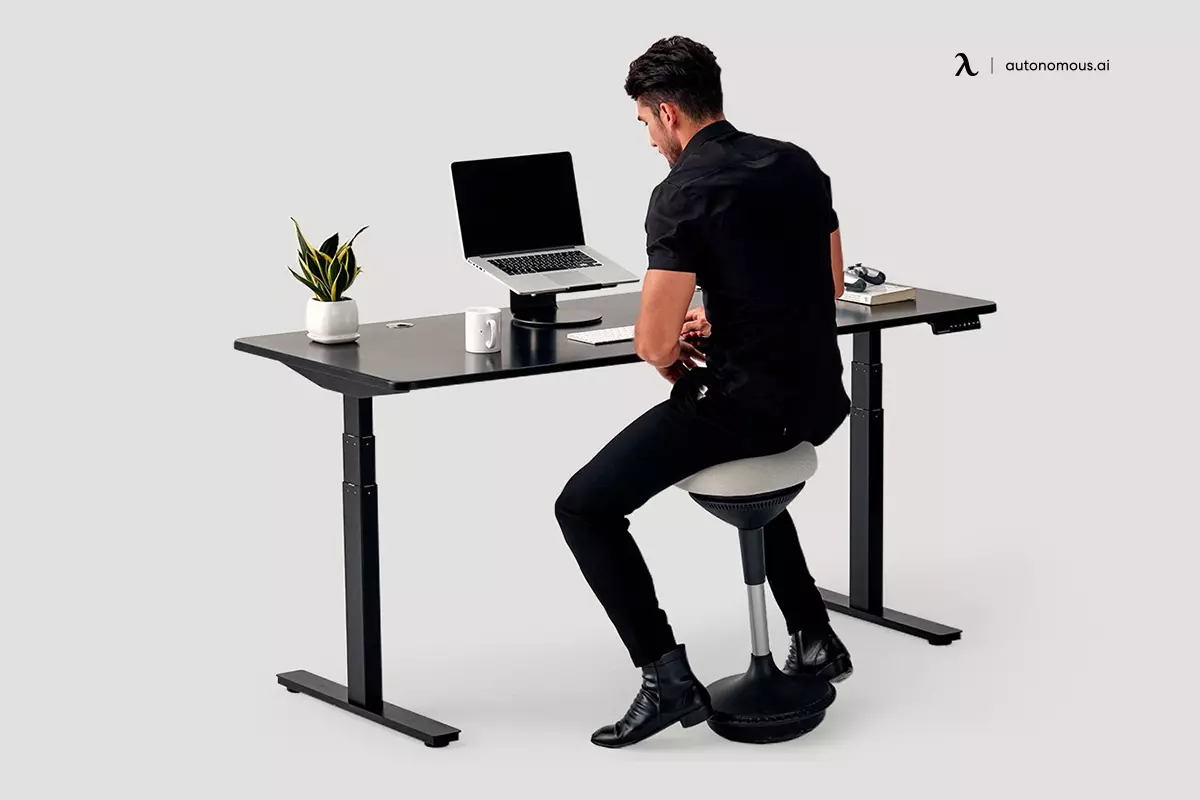 Armless Desk Chair: Benefits of This Type of Chair and Top 20 List