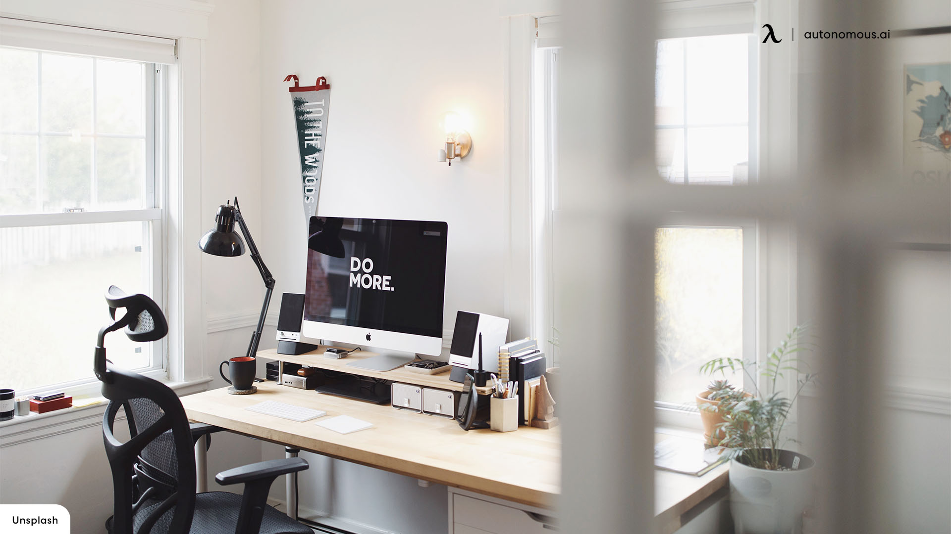 Choosing Medium Size Desk Office with 20 Best Options