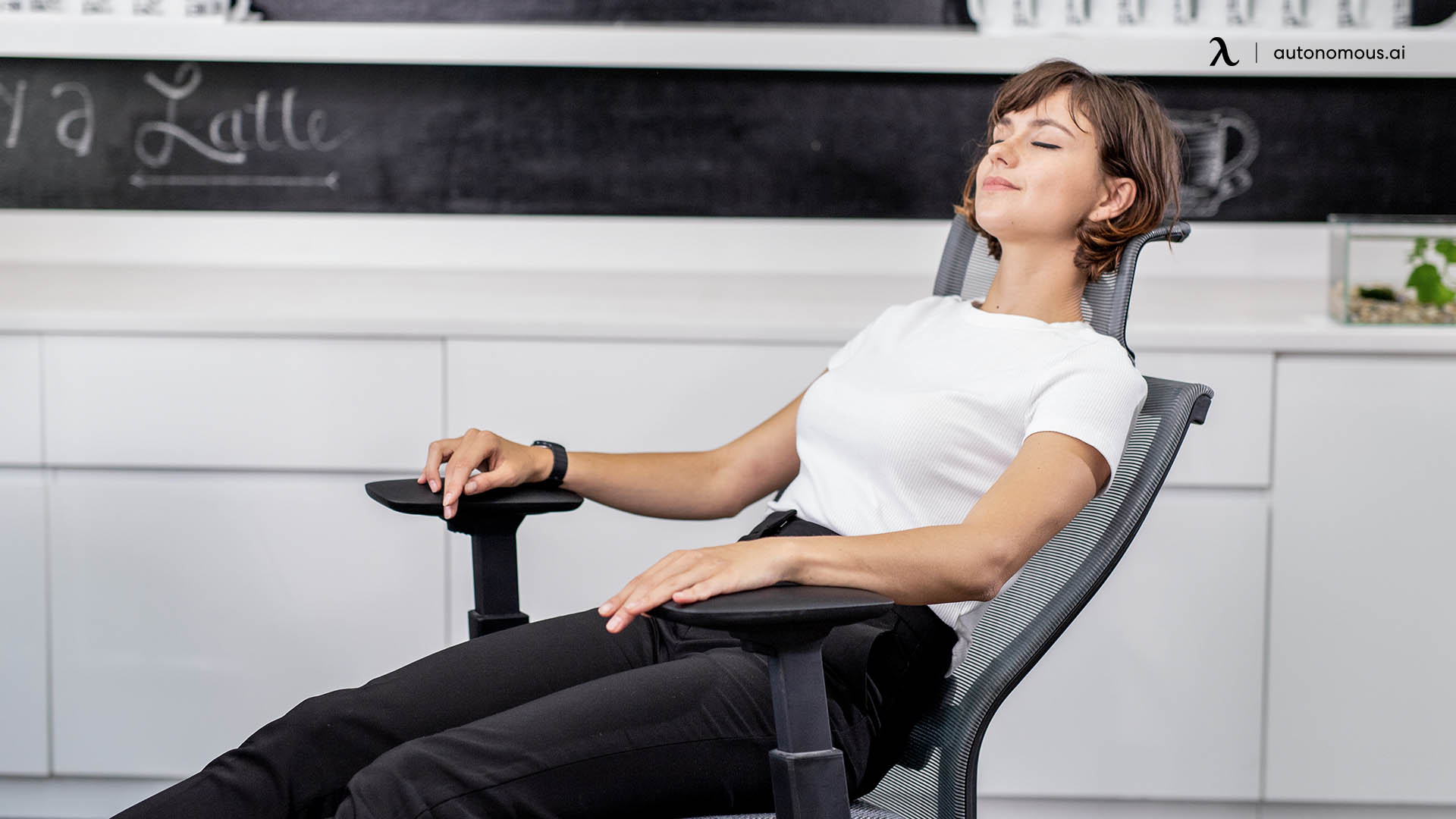 The 7 Most Comfortable Ergonomic Reading Chair for 2022
