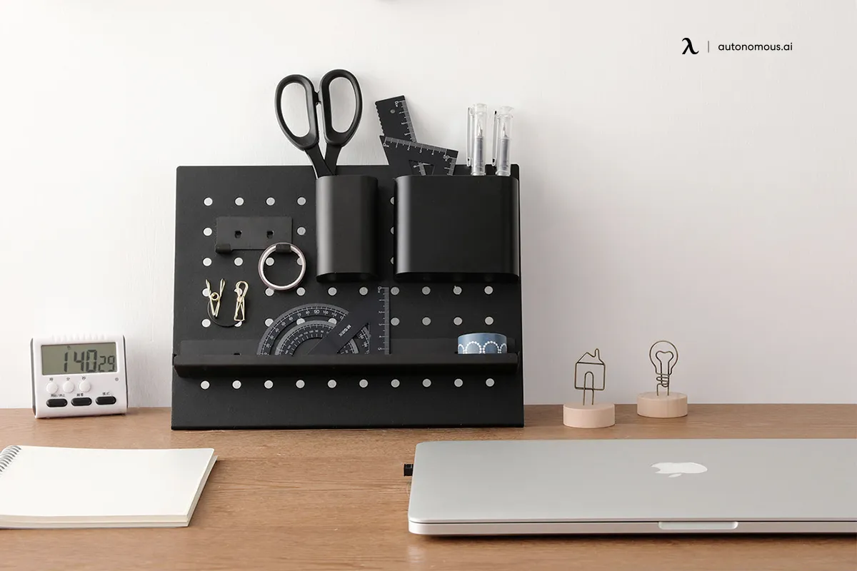 Get a Portable Office Organizer to Survive in Your Mess