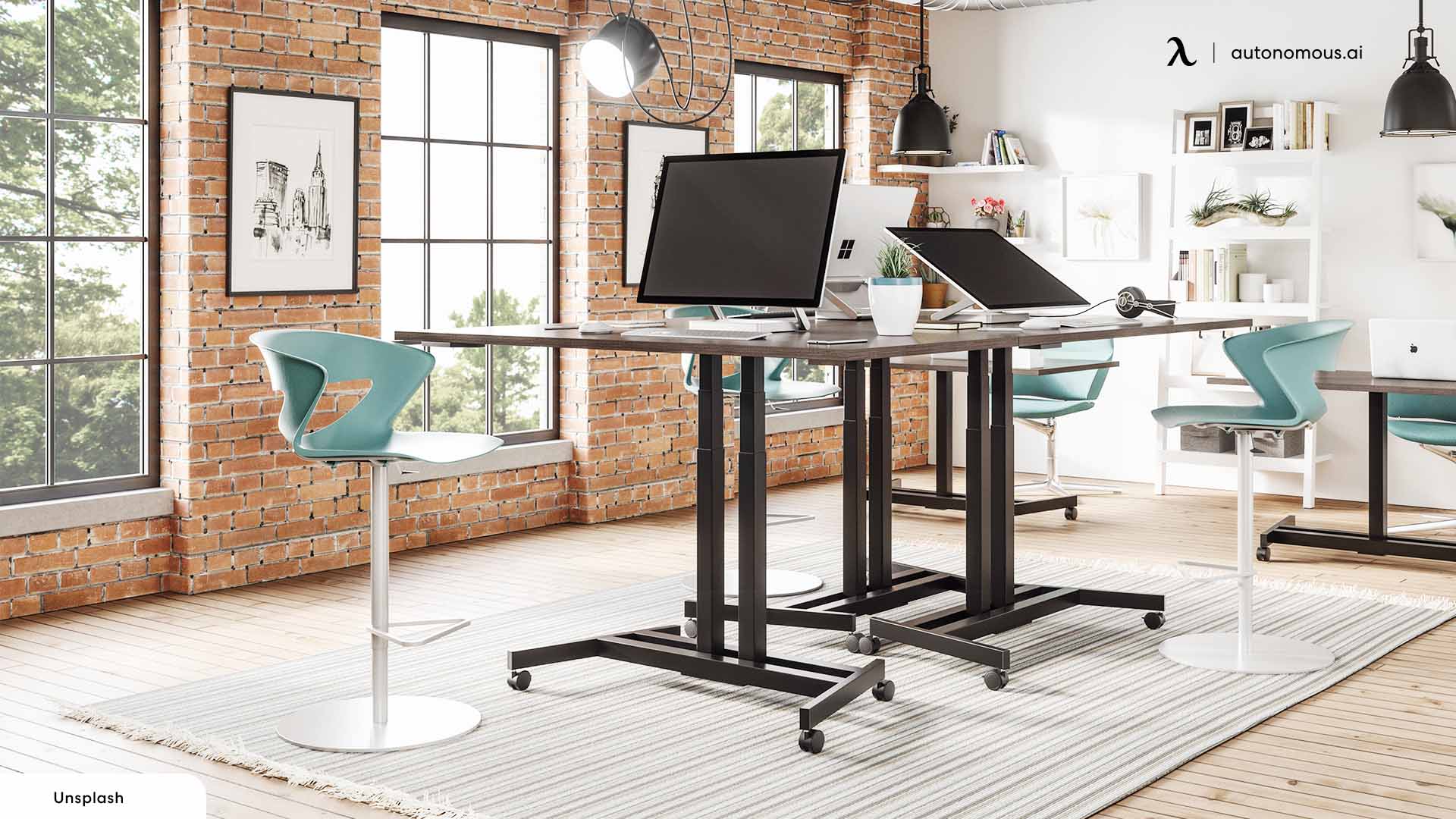 How to Arrange 2 Desks in an Office - Best Design Tips