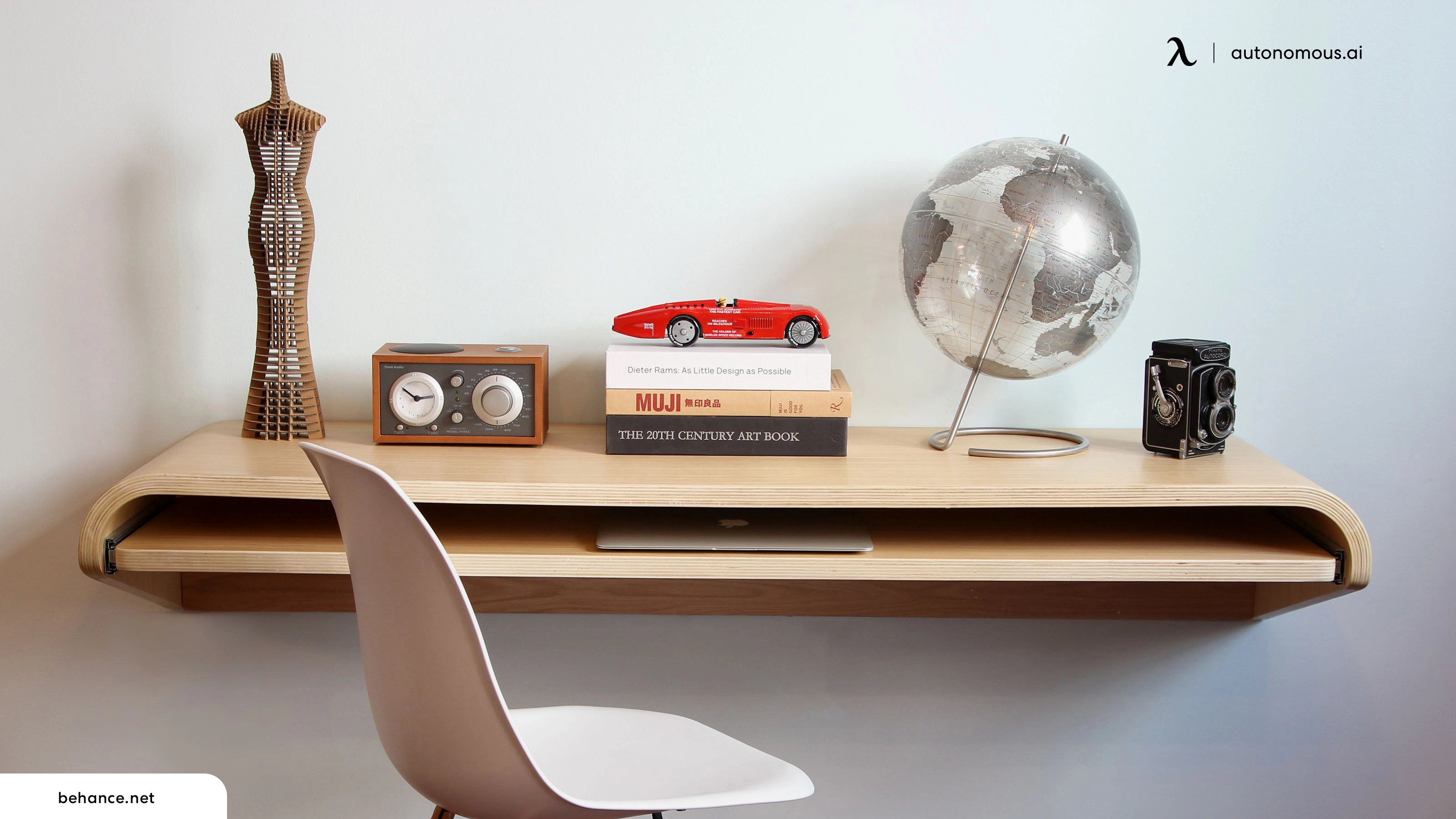 15+ Modern Floating Desks For Home & Office - 2023 Reviews