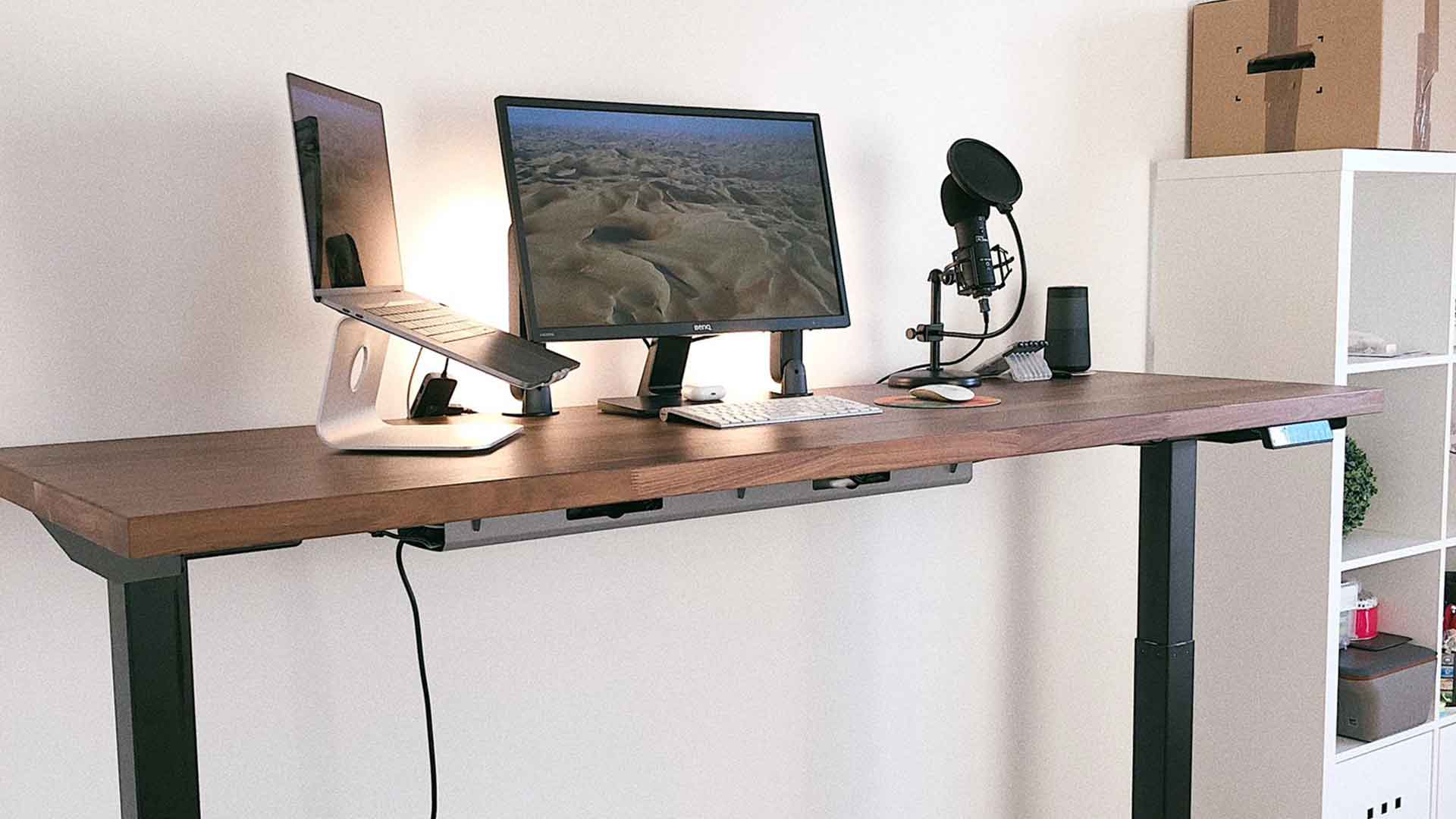 The Best Way to Stand and Sit at Your Standing Desk