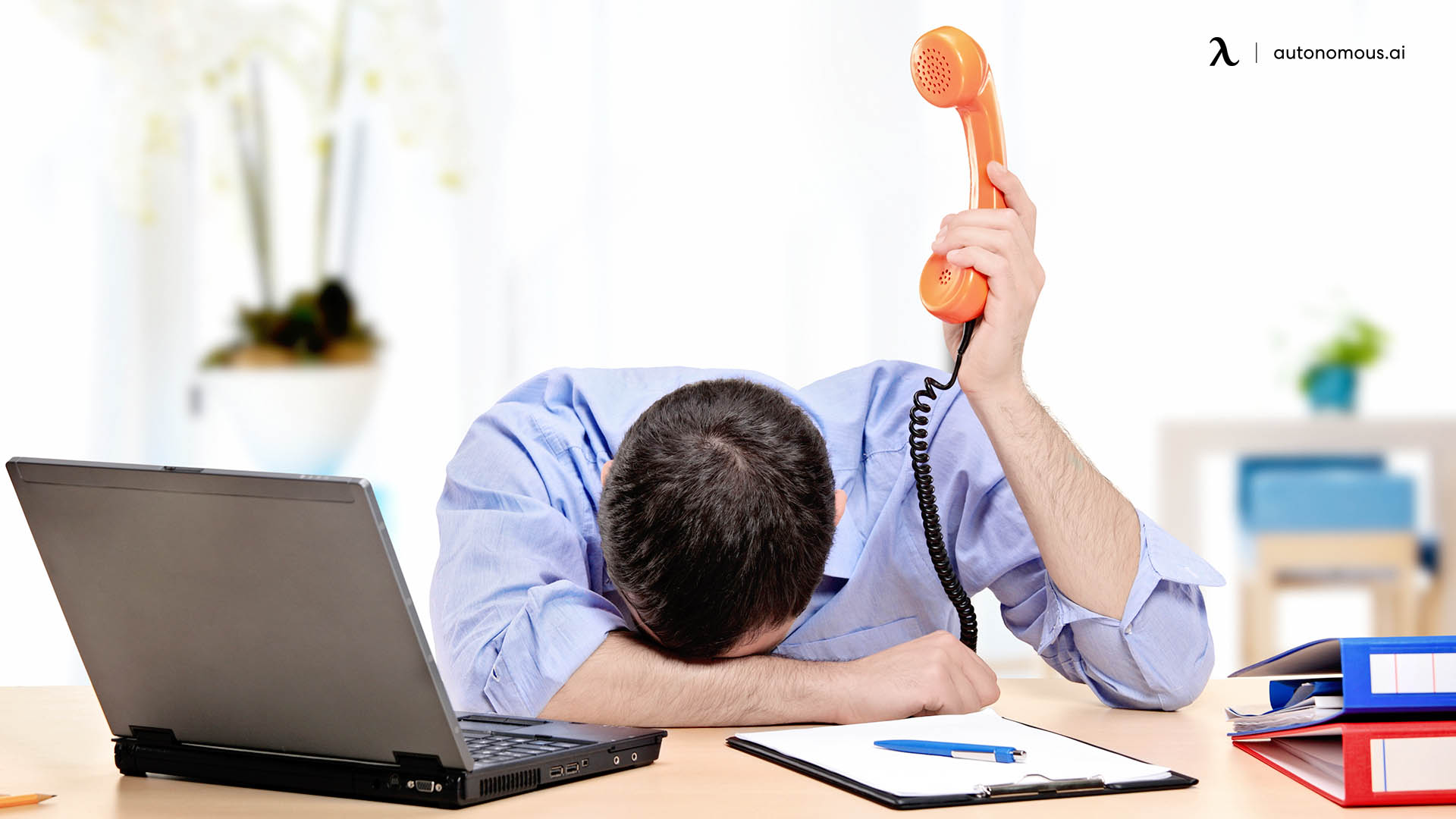Tips and Ways to Overcome Phone Anxiety at Work