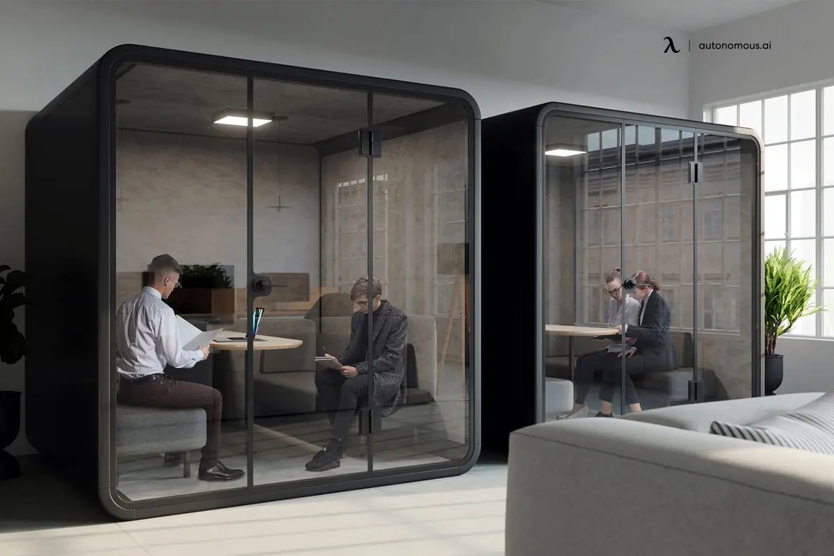 Why Is an Office Booth an Excellent Alternative to a Traditional Meeting Room?