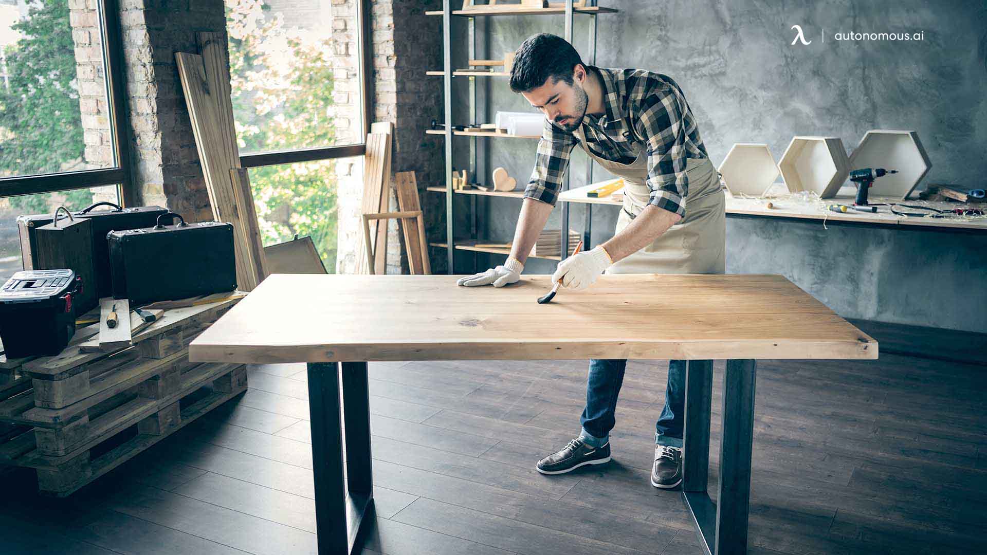 Why You Should Build a DIY Standing Desk in 2022