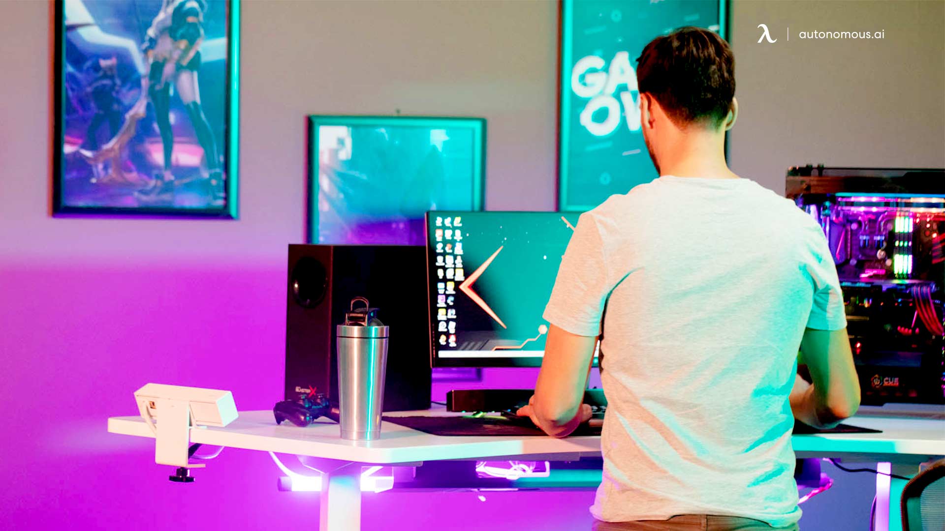 Why Should Your Gaming Desk be a Standing Desk?