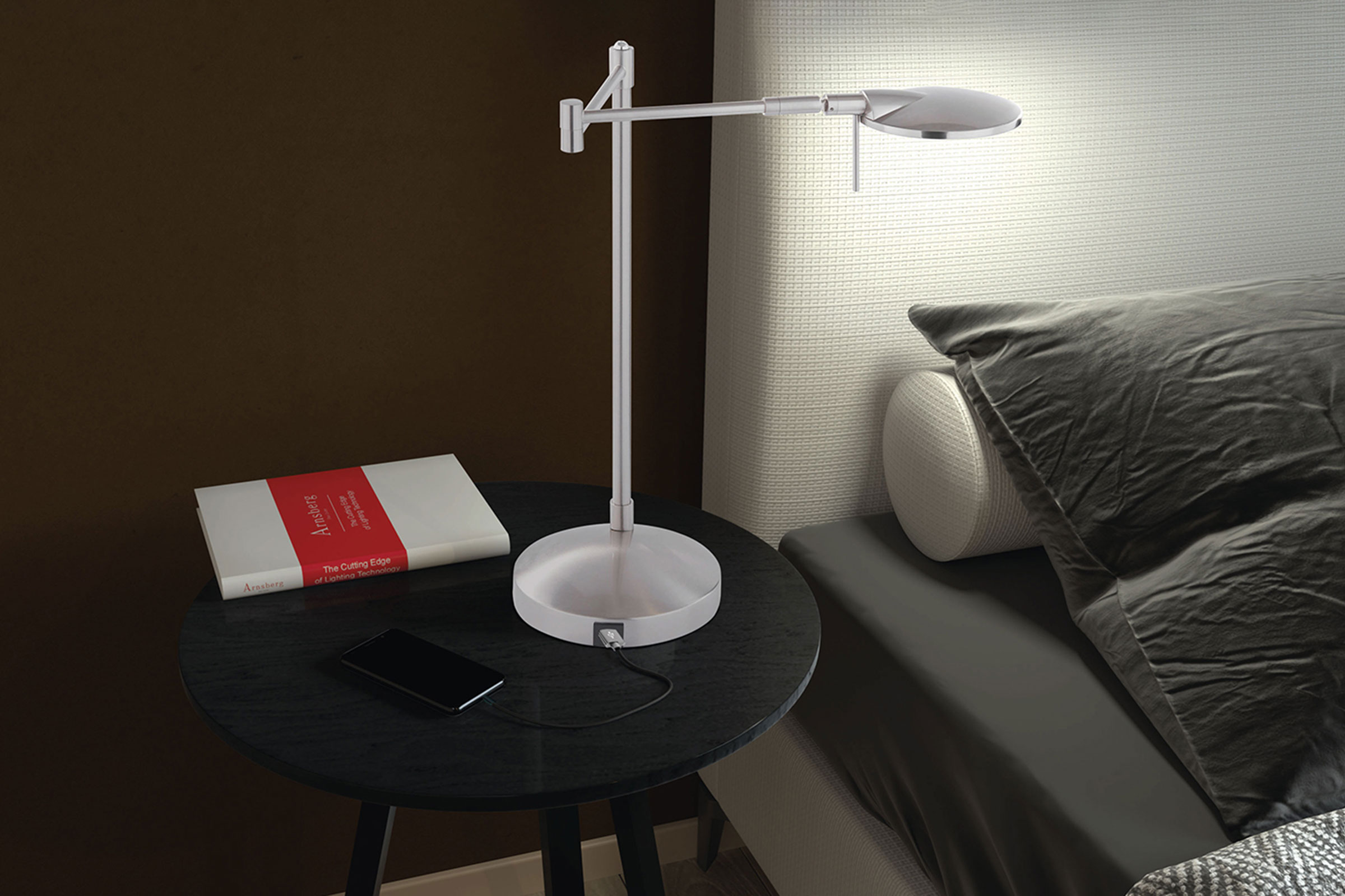 Dessau Turbo Swing-Arm Lamp