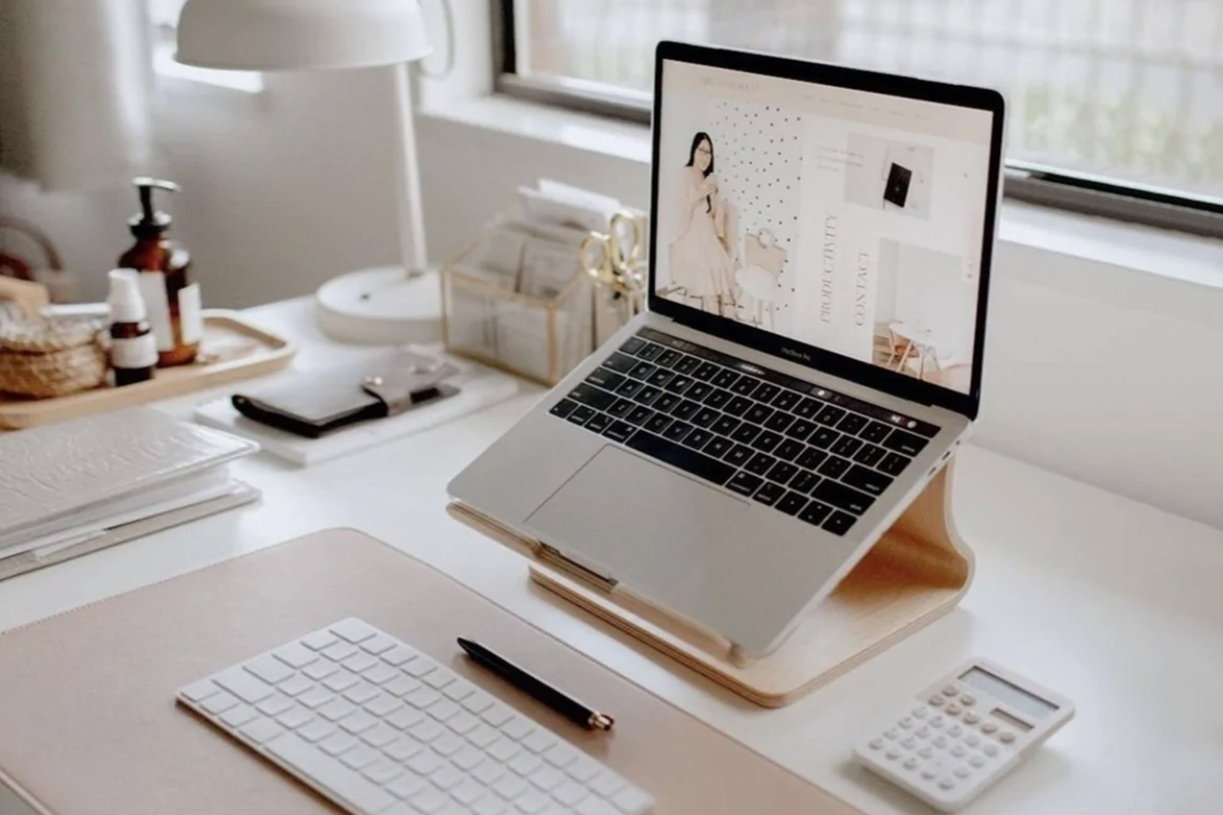 Enkel Studios Laptop Stand: Solid Birchwood