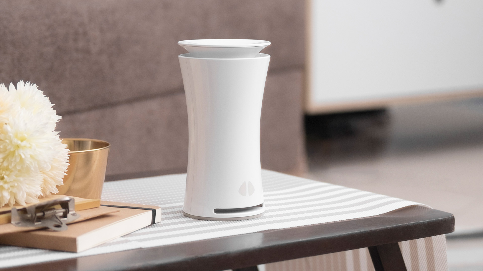 uHooスマートエアモニター Amazon.com: uHoo 9-in-1 Smart Air Quality Monitor Indoor
