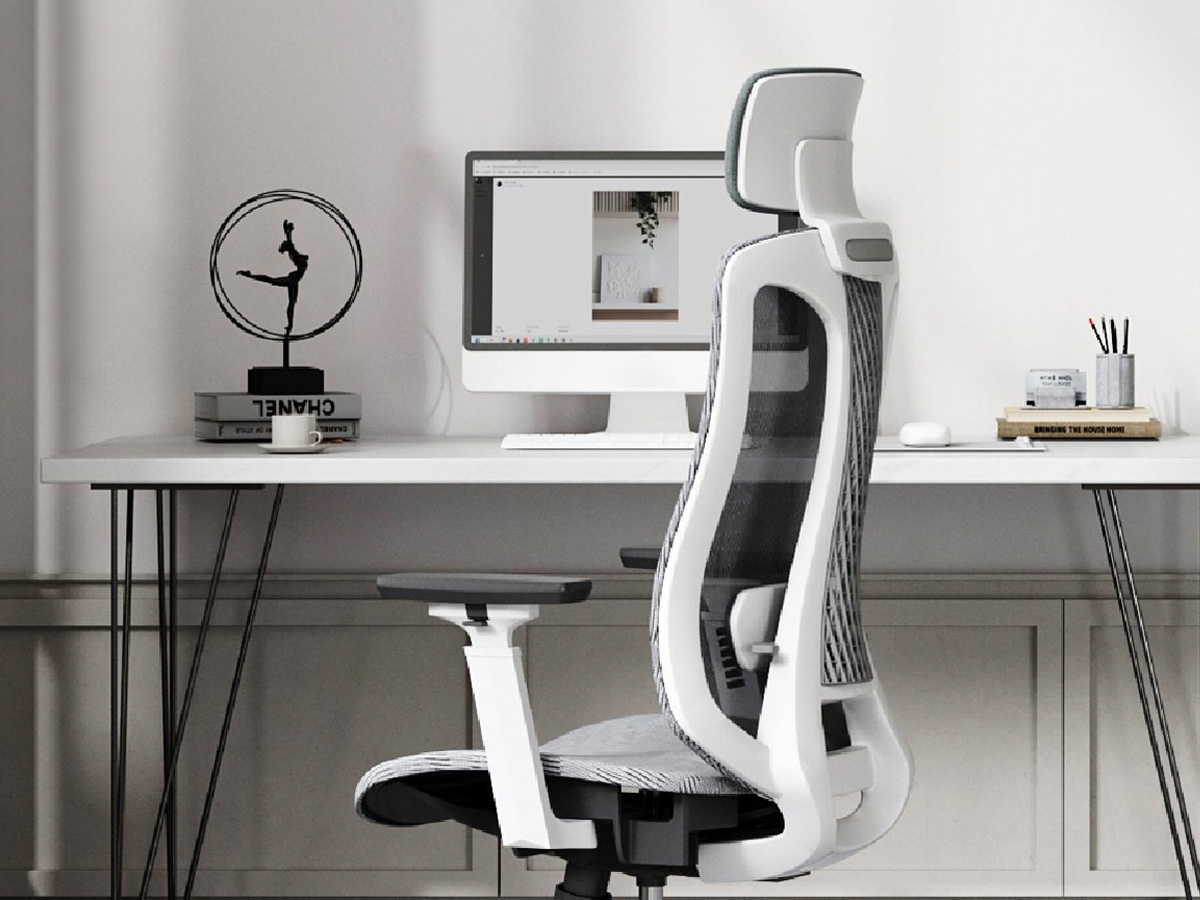 Logicfox Ergonomic Office Chair: Saddle-shaped Mesh Seat