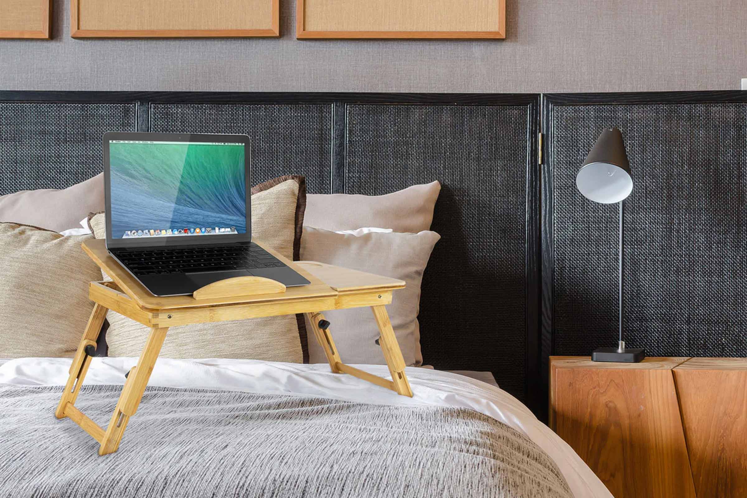 Mount-It! MI-7212 Bamboo Laptop Tray Bed Stand