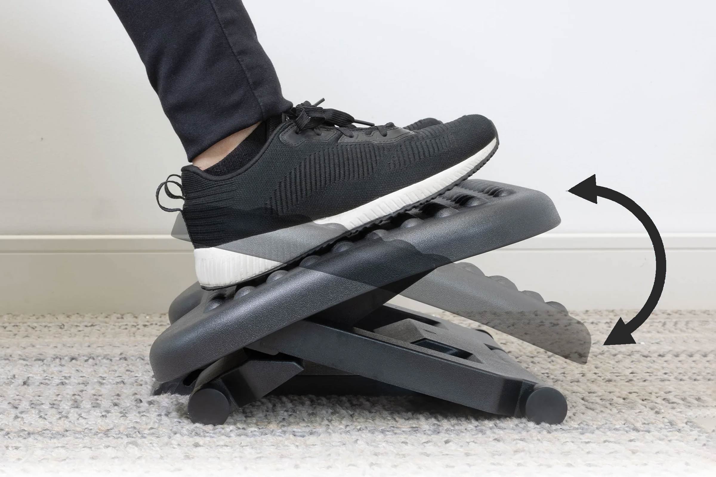 Mount-It! Ergonomic Footrest Adjustable Angle and Height Office
