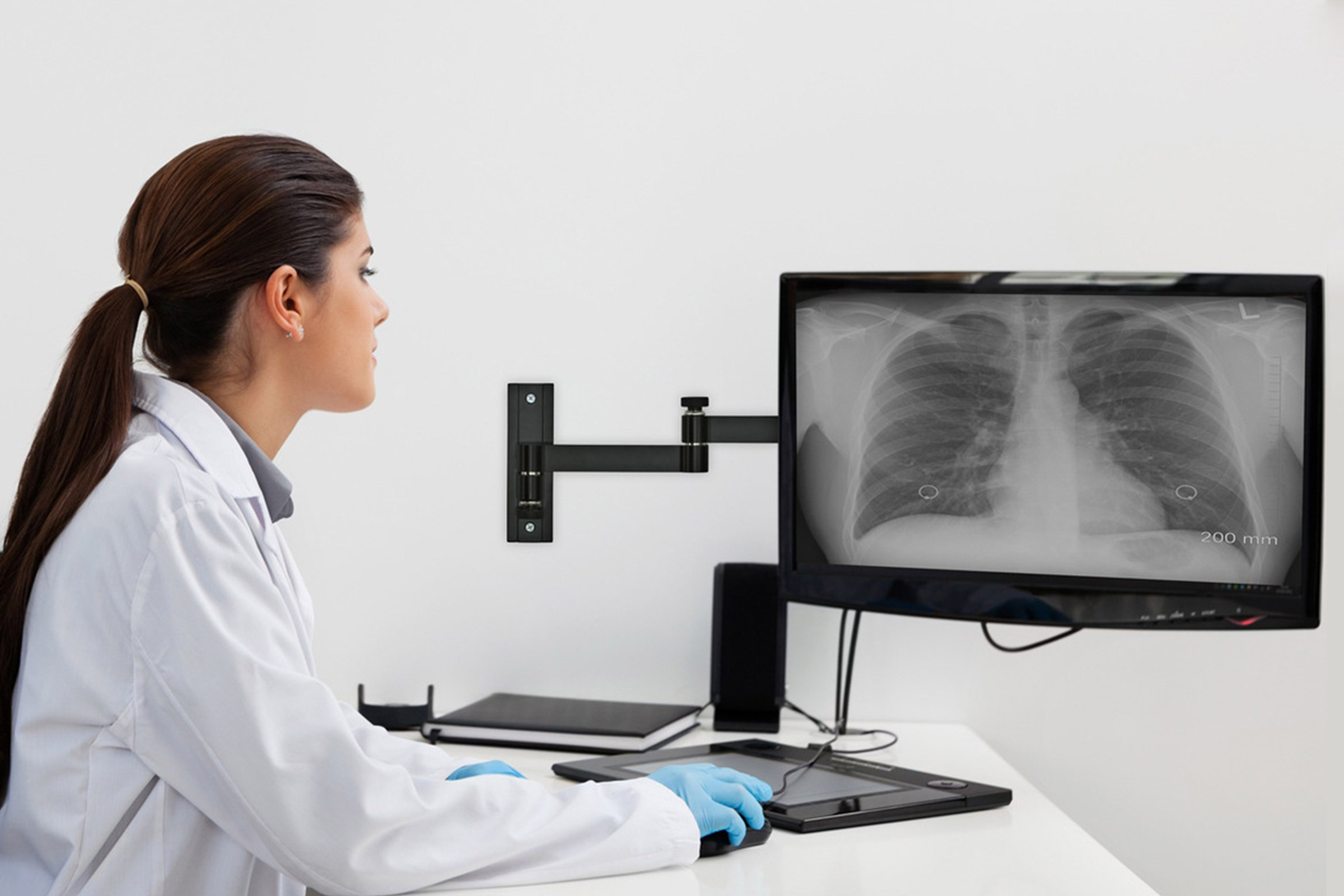 Mount-It! MI-404 Full Motion Monitor Wall Mount