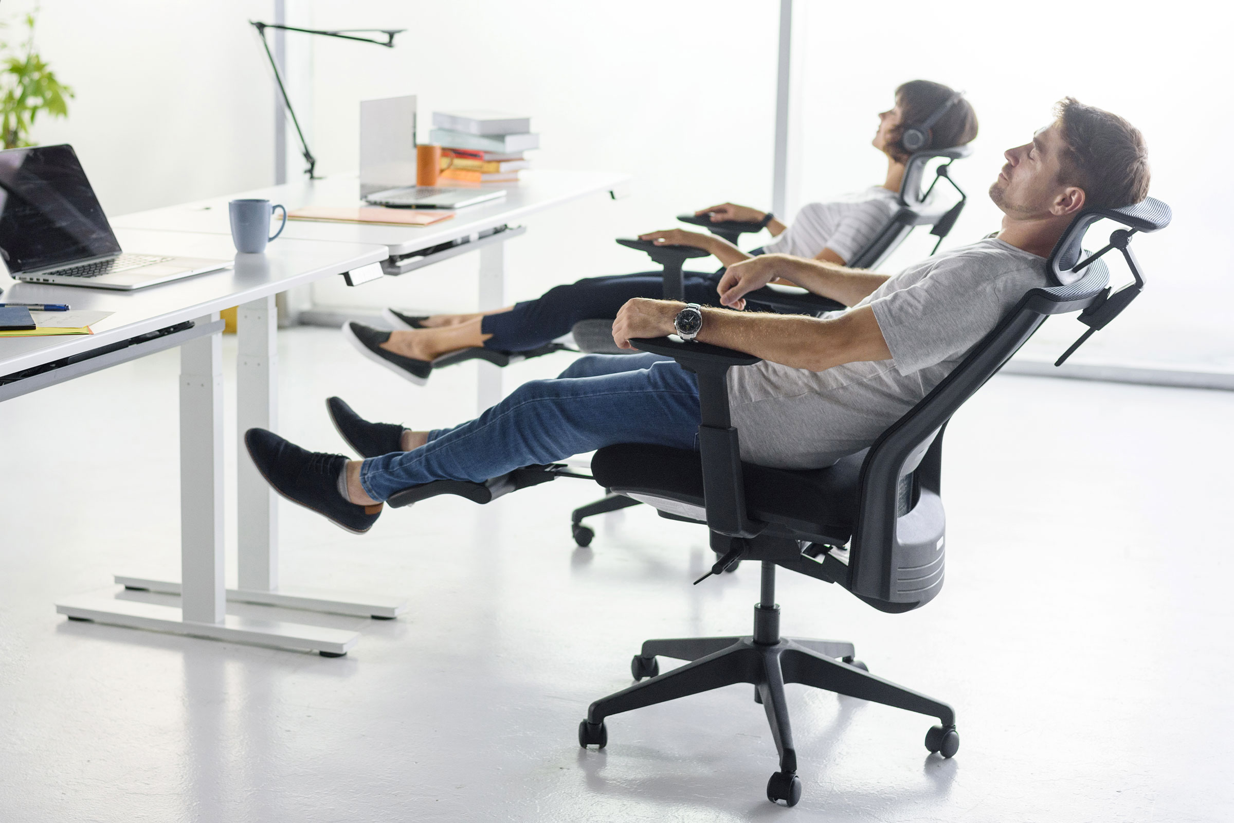 ergonomic table and chair