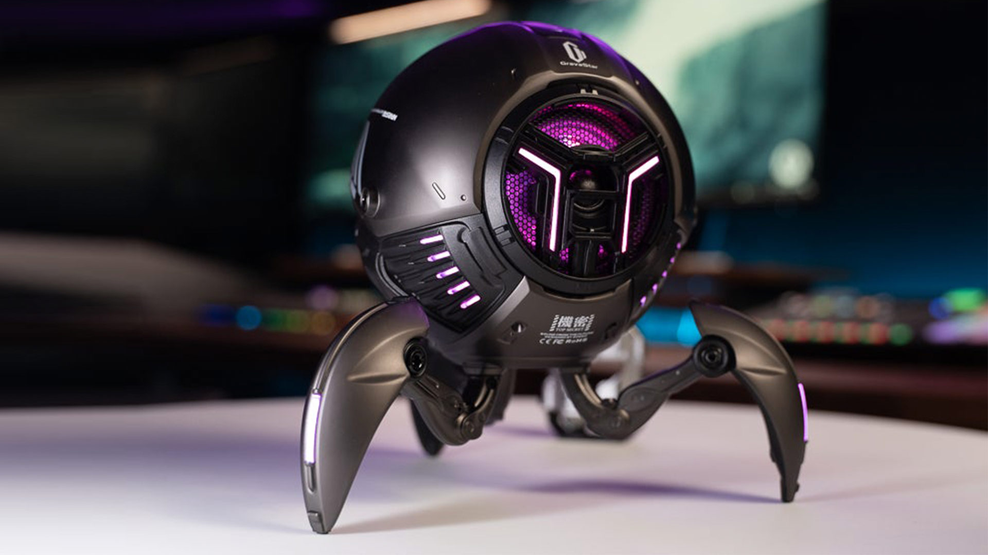 Gravastar Mars Pro review: The spider speaker from space